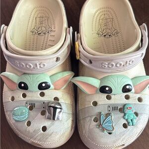 CROCS Kids casual shoes - Star Wars licensed Baby Yoda design